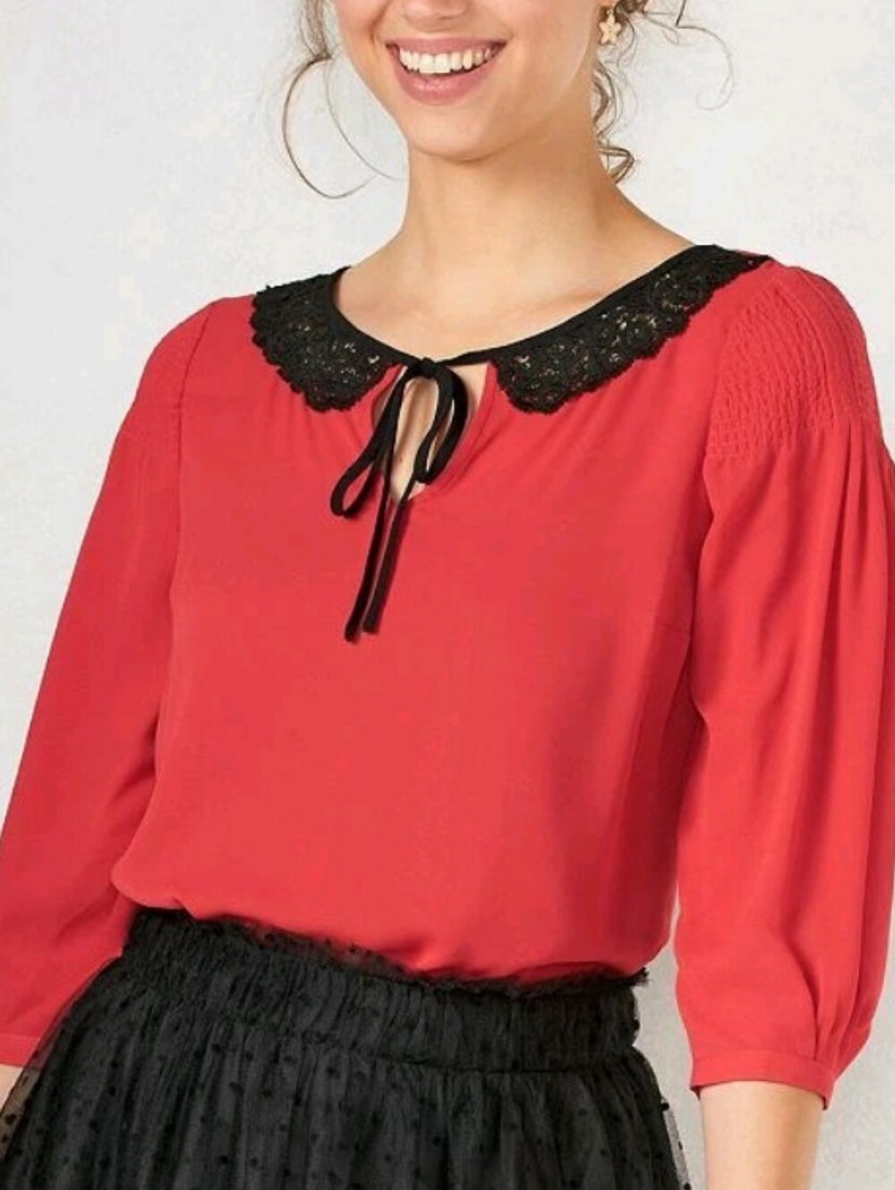 Disney Snow White Red & Black Lace Collar Tie-front Blouse 3/4 Sleeve, Size L